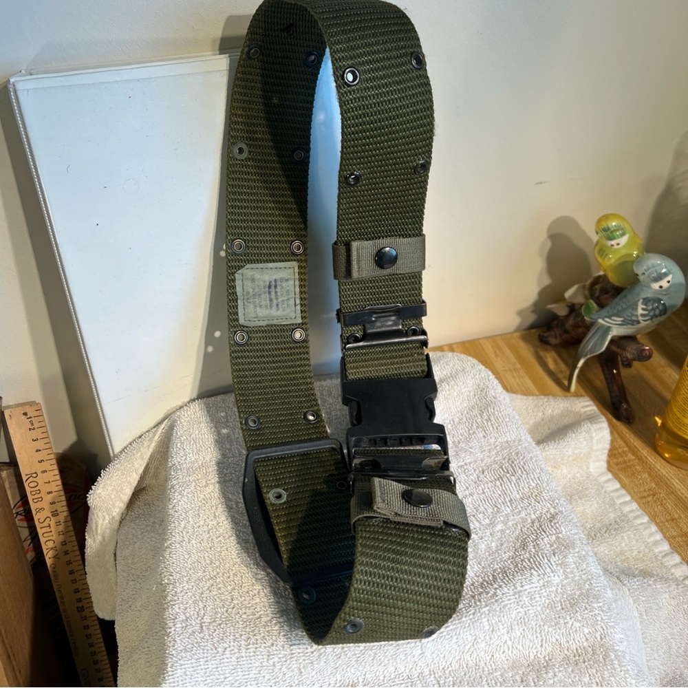 US Military Individual Medium Equipment Belt ALICE LC-2 Green - 8465-01-322-1965